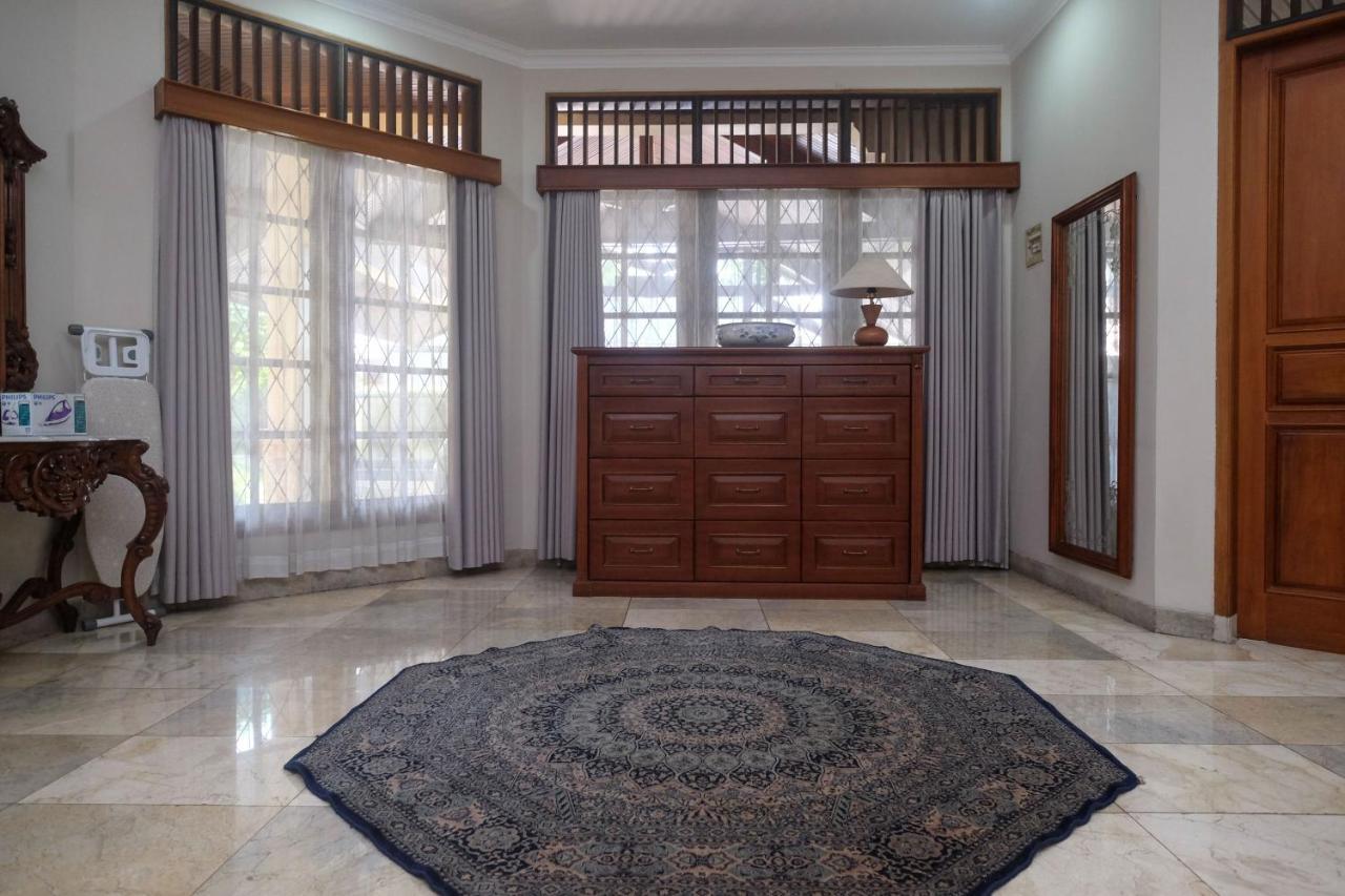 Sareh Villa By The Lavana Semarang Exterior photo