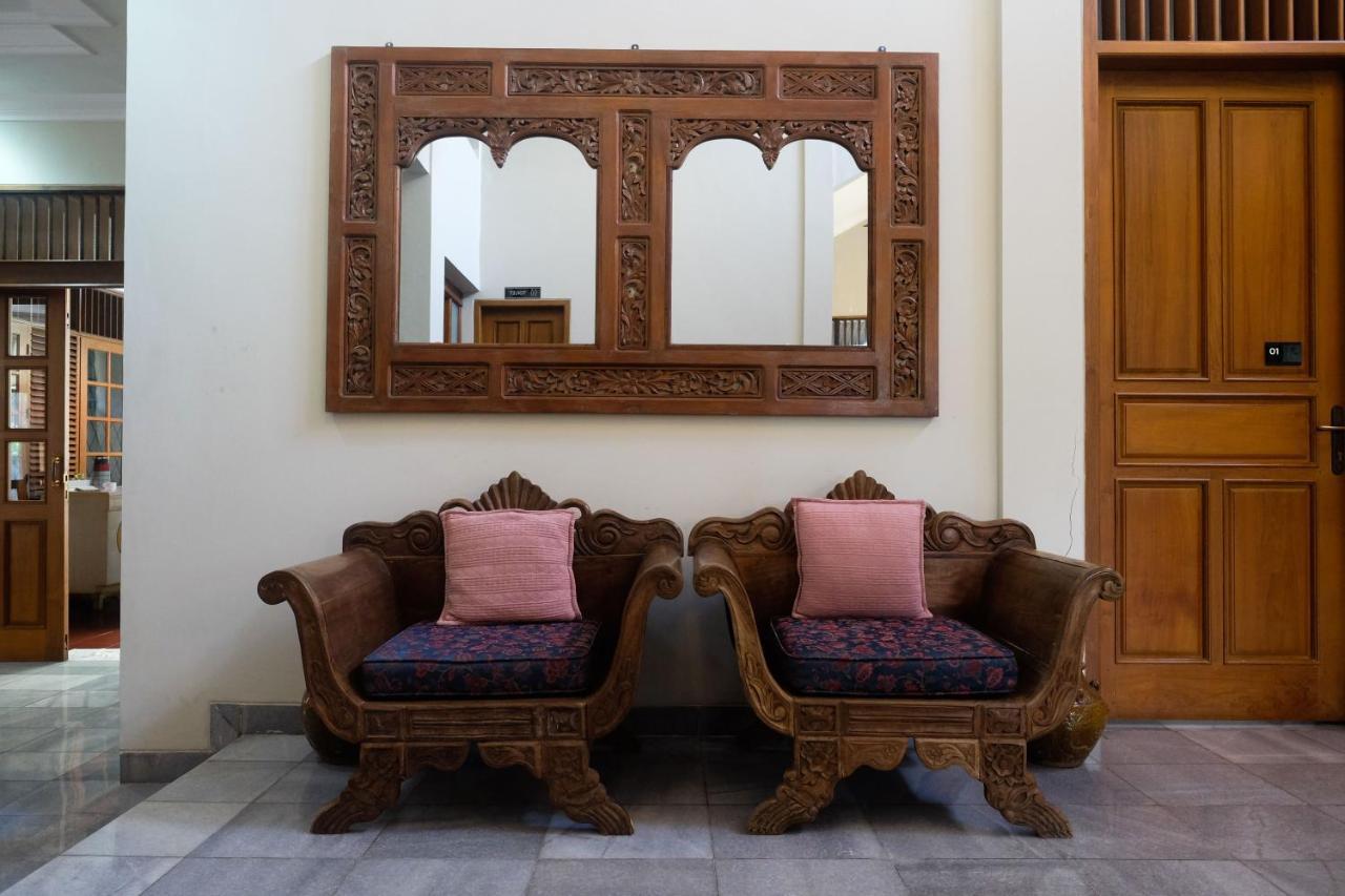 Sareh Villa By The Lavana Semarang Exterior photo
