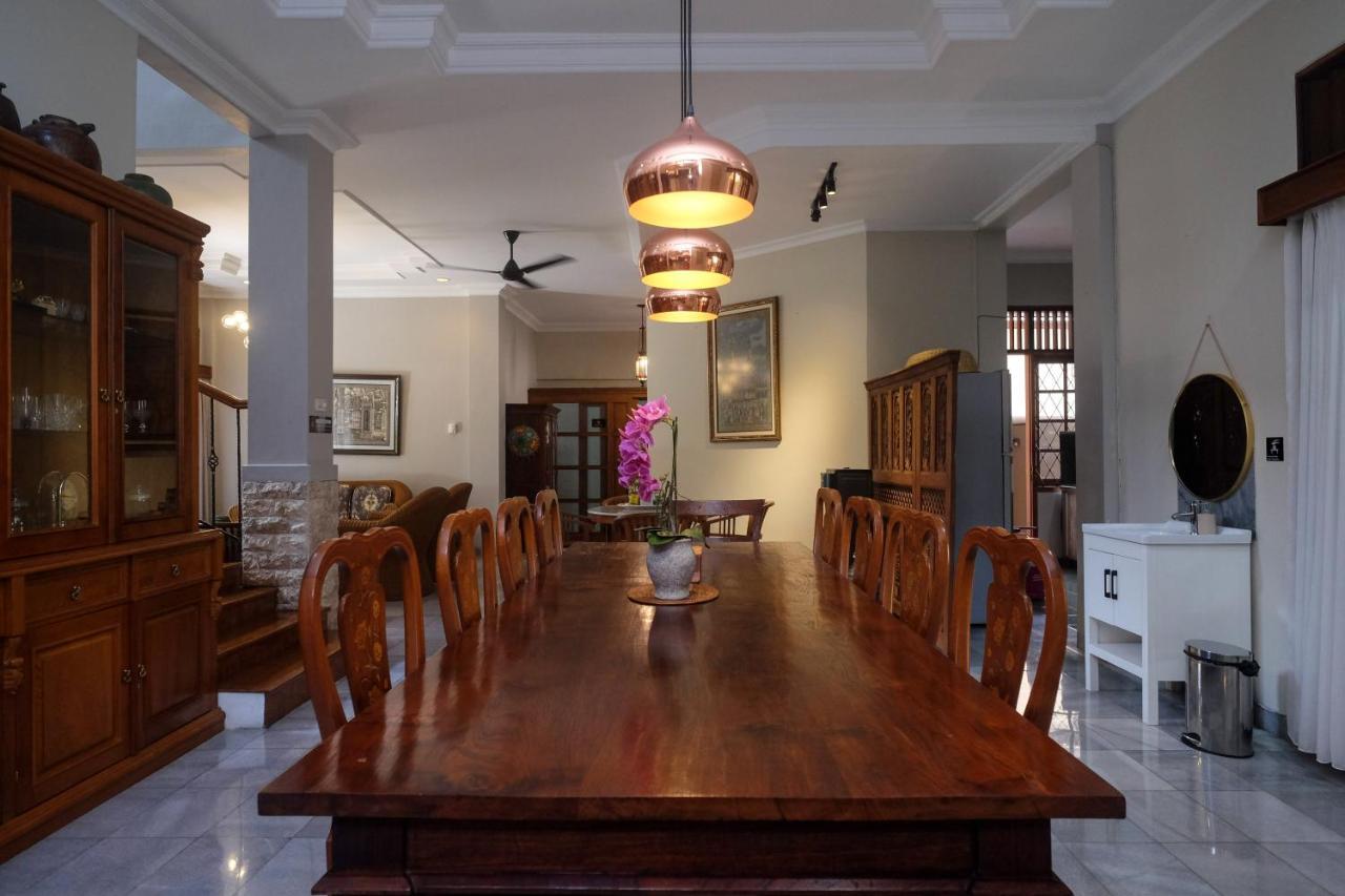 Sareh Villa By The Lavana Semarang Exterior photo