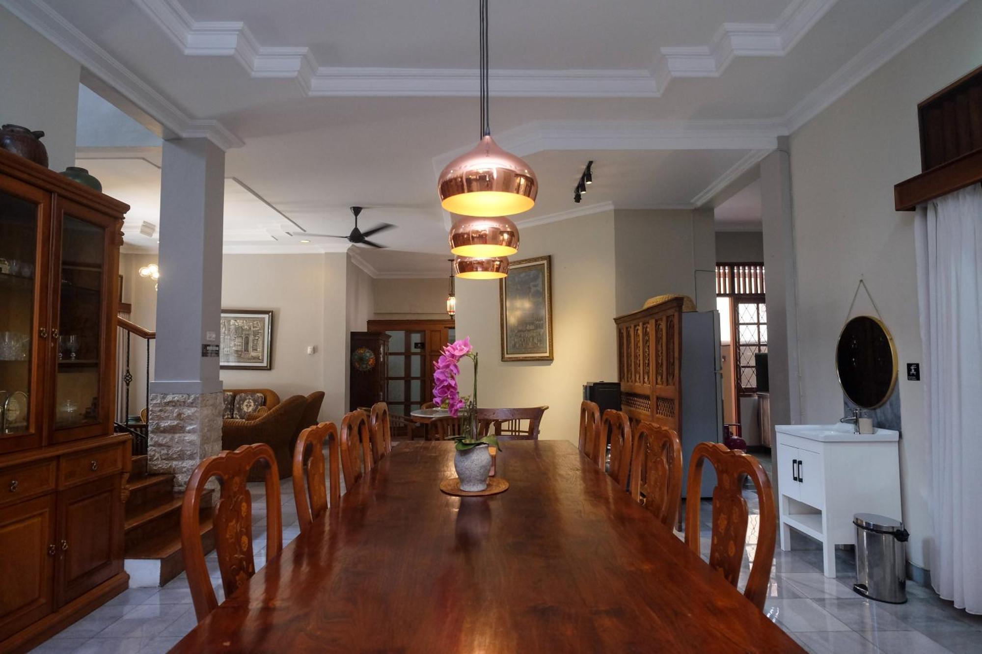 Sareh Villa By The Lavana Semarang Exterior photo
